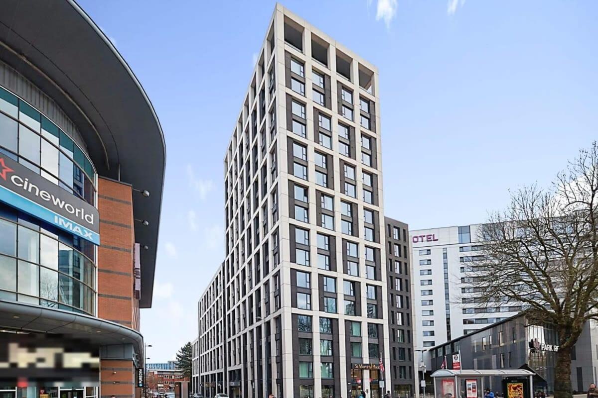 Stylish 2 Bed 2 Bath In Bmh Centre * Birmingham
